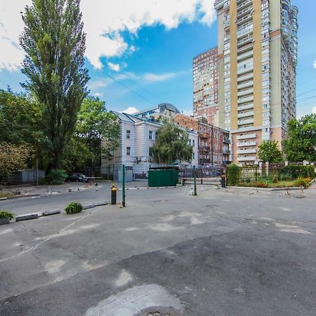 Апартаменти Kyiv Cozy Loft Екстер'єр фото